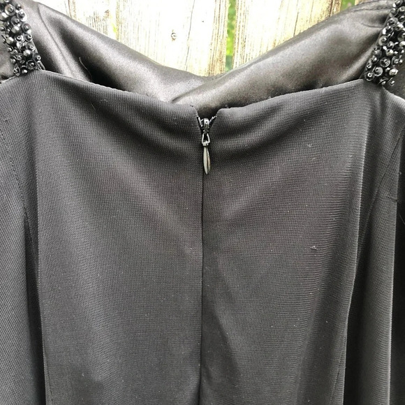 ALEX EVENINGS Y2K BEADED BLACK GOWN - Picture 3 of 4